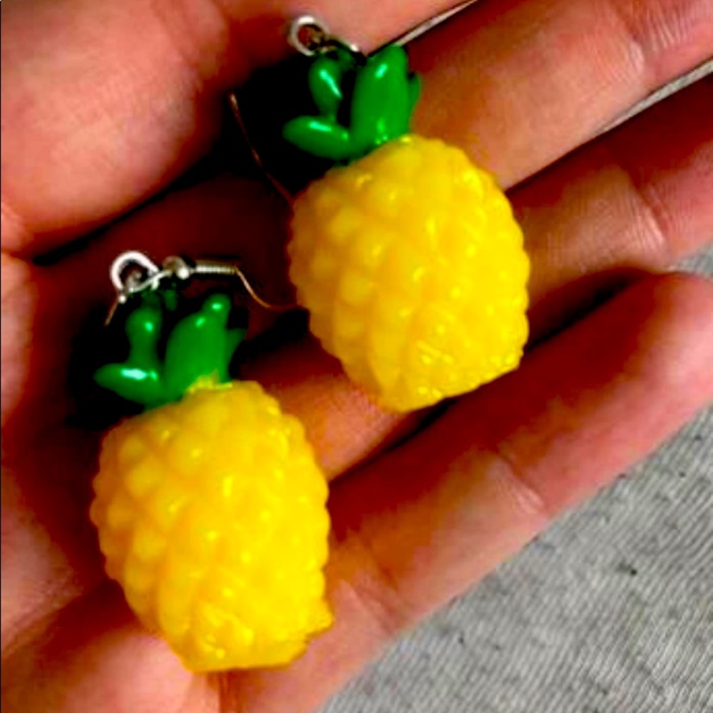 *FREE W/PURCHASE! Pineapple Tropical Hawaiian Fruit Drop Earrings